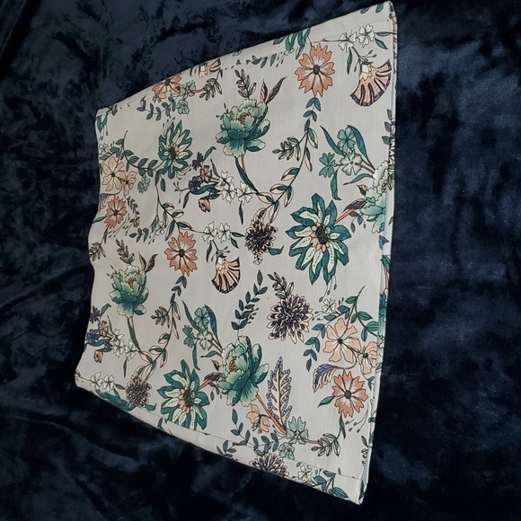 15 DLR SALE  NWT BEACH LOFT SKIRT - Picture 1 of 6